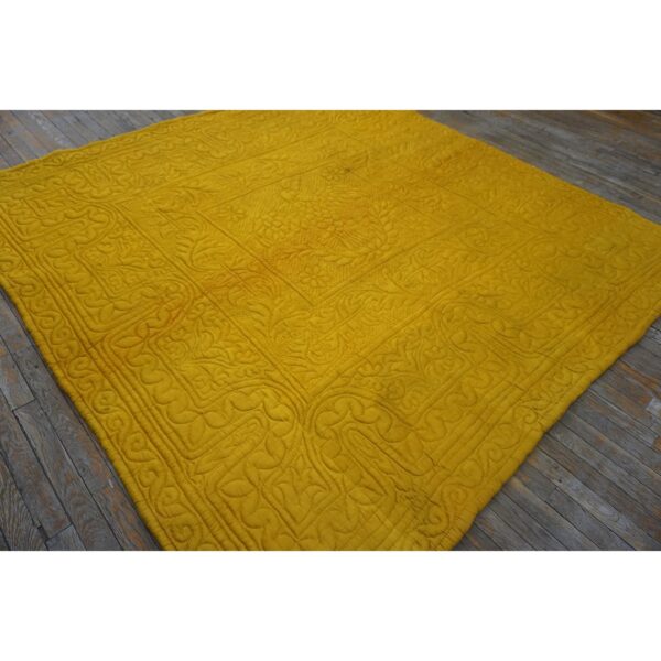 Antique american 1920s red square floral medallion wool hand knotted rug 18 Antique american 1920s red square floral medallion wool hand knotted rug - detail view 17
