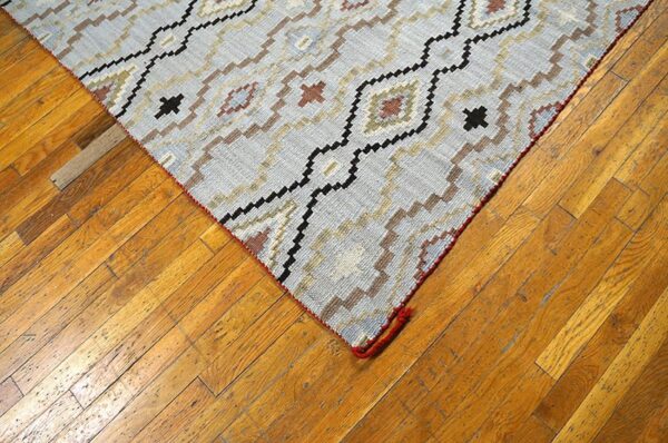 Gray tan geometric navajo contemporary southwestern style rug 6'x9' wool carpet 4 Gray tan geometric navajo contemporary southwestern style rug 6'x9' wool carpet - detail view 3