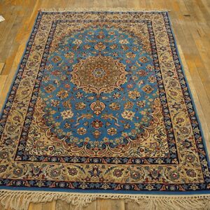Mid 20th Century Blue Medallion Isfahan Carpet with Silk Highlights Wool Knotted - detail view 1