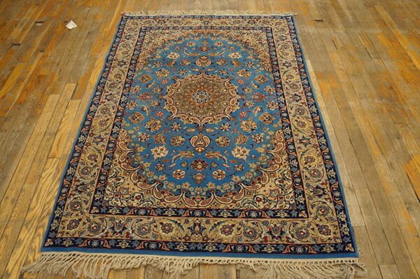Mid 20th century blue medallion isfahan carpet with silk highlights wool knotted 2 Mid 20th century blue medallion isfahan carpet with silk highlights wool knotted - detail view 1