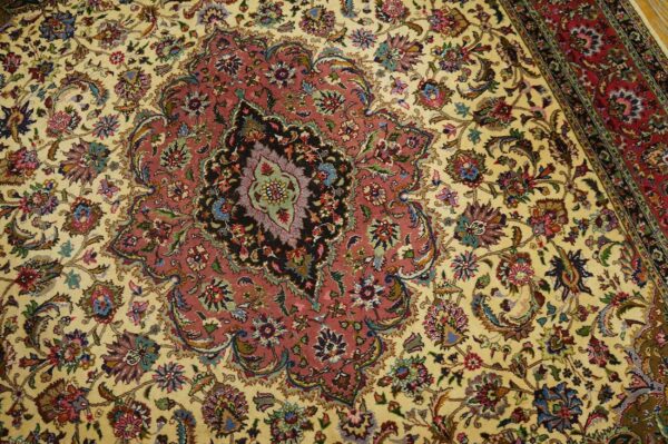 1880s ivory medallion antique persian tabriz rug 4' 10'' x 6' 0'' knotted wool carpet 3 1880s ivory medallion antique persian tabriz rug 4' 10'' x 6' 0'' knotted wool carpet - detail view 2