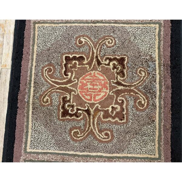 1880s small gray medallion shou symbolsfolk art antique american wool hooked rug 7 1880s small gray medallion shou symbolsfolk art antique american wool hooked rug - detail view 6