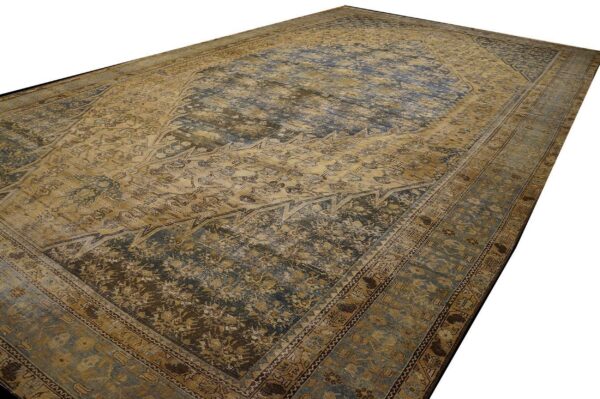 1900s blue camel medallion antique persian malayer rug 12'3'' x 21'2'' handknotted wool carpet 2 1900s blue camel medallion antique persian malayer rug 12'3'' x 21'2'' handknotted wool carpet - detail view 1