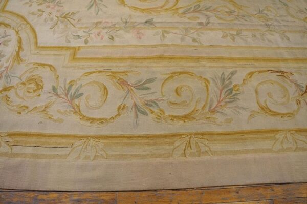 1900s ivory gold medallion antique european aubusson carpet 12'9"x17'3" flatwoven wool rug 5 1900s ivory gold medallion antique european aubusson carpet 12'9"x17'3" flatwoven wool rug - detail view 4