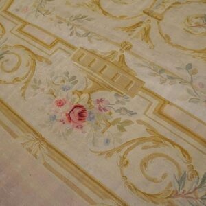 1900s Ivory Gold Medallion Antique European Aubusson Carpet 12'9"x17'3" Flatwoven Wool Rug - detail view 5