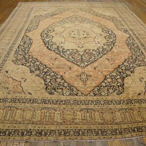 1930s Ivory Salmon Medallion Antique Persian Tabriz Rug 11'2" X17'4" Handknotted Wool Carpet - detail view 1