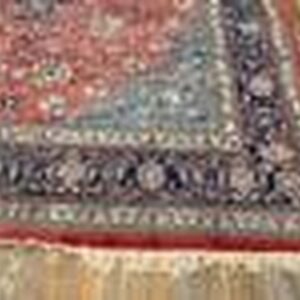 1940s Red Medallion Antique Persian Sarouk Rug 7'9"x 10'6" Handknotted Wool Carpet - detail view 4