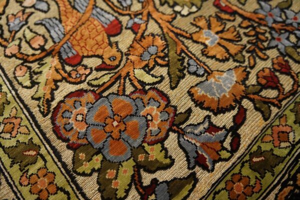 1950s beige floral animal vintage silk turkish hereke rug 2' x 3' handknotted wool carpet 3 1950s beige floral animal vintage silk turkish hereke rug 2' x 3' handknotted wool carpet - detail view 2