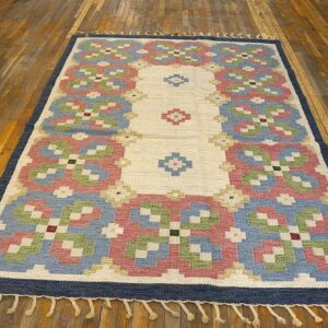 1960s Ivory Geometric Vintage Swedish Scandinavian Flat Weave Kilim Rug 5'9" X 8' by Judith Johansson Wool Carpet - detail view 1
