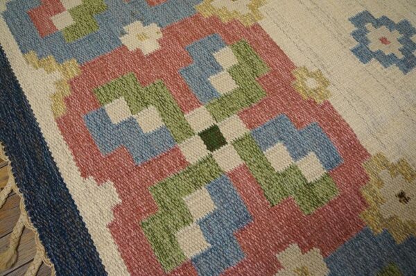 1960s ivory geometric vintage swedish scandinavian flat weave kilim rug 5'9" x 8' by judith johansson wool carpet 6 1960s ivory geometric vintage swedish scandinavian flat weave kilim rug 5'9" x 8' by judith johansson wool carpet - detail view 5