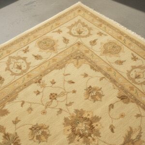 Beige Peshawar traditional oriental hand-knotted wool area rug