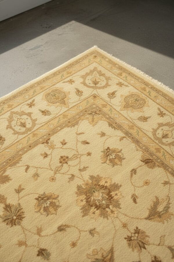 Iris peshawar multicolor hand knotted wool rug 4 Beige peshawar traditional oriental hand-knotted wool area rug