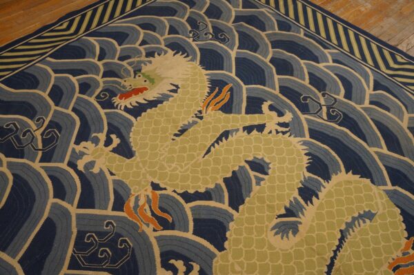 Antique english pontremoli needlepoint rug with a unique dragon in the centre 4 Antique english pontremoli needlepoint rug with a unique dragon in the centre - detail view 3