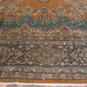 Antique Persian Kerman Rug - detail view 2
