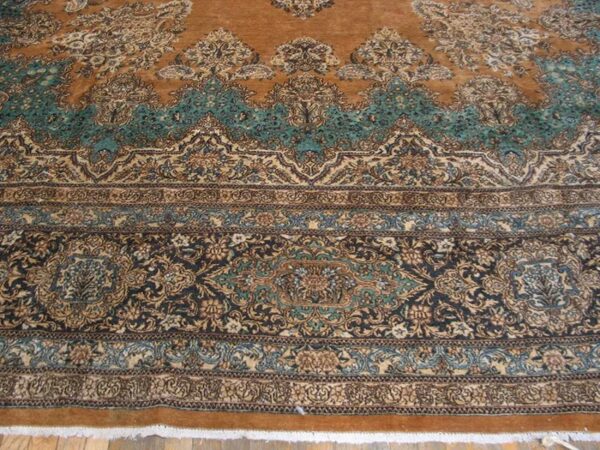 Antique persian kerman rug 3 Antique persian kerman rug - detail view 2