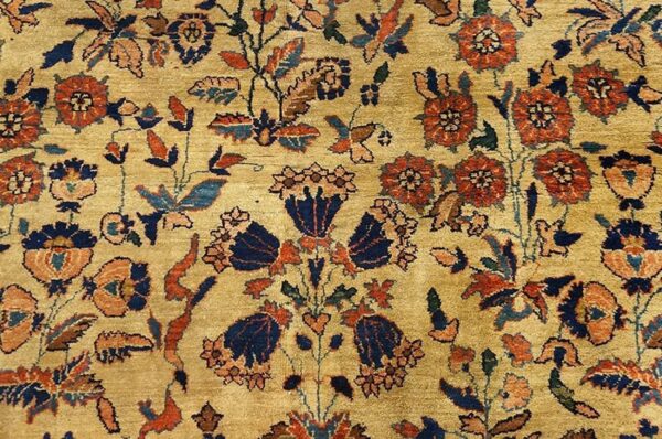 Antique sarouk persian rug 5 Antique sarouk persian rug - detail view 4