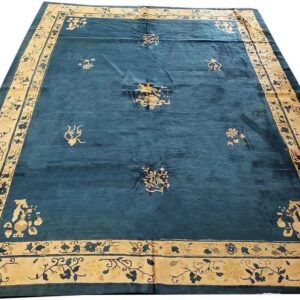 Early 20th Century Chinese Peking Carpet - detail view 1