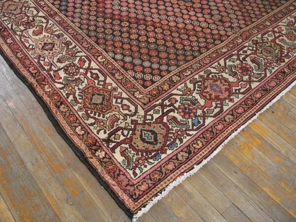 Early 20th century persian malayer carpet 3 Early 20th century persian malayer carpet - detail view 2