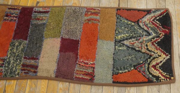 Excellent multi color ground with rectangular details in a geometric design vintage american hooked rug 5 Excellent multi color ground with rectangular details in a geometric design vintage american hooked rug - detail view 4