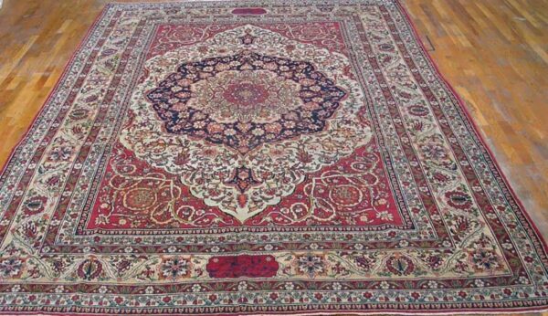 Fine decorative medallion design on red-raspberry background color antique persian kerman laver rug 2 Fine decorative medallion design on red-raspberry background color antique persian kerman laver rug - detail view 1