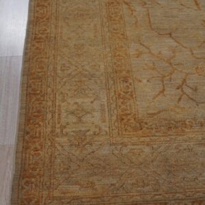 Ivory Hand-Knotted Wool Peshawar Traditional Area Rug 8' x 10' - detail 2