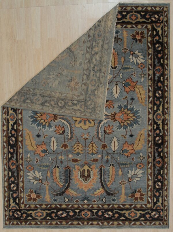 Ashford gray navy traditional hand knotted wool rug 2 Close-up detail of the gray and navy traditional all-over pattern on the hand-knotted wool rug kr110gy