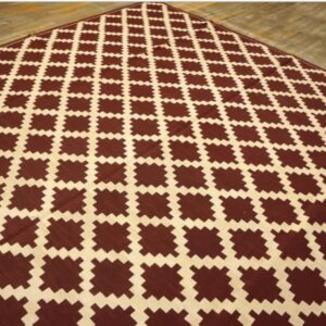 Warm Reddish Brown Modern Contemporary Geometric Trellis Pattern Handwoven Wool Needlepoint Flat Weave Kilim Carpet With Silk Highlight - detail view 2