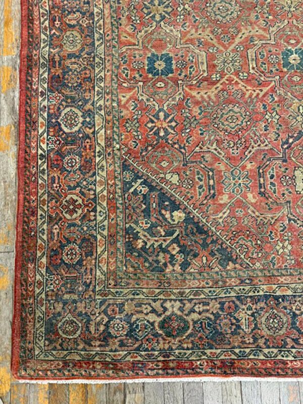 1890s red field medallion large scale antique sultanabad knotted wool rug 4 1890s red field medallion large scale antique sultanabad knotted wool rug - detail view 3