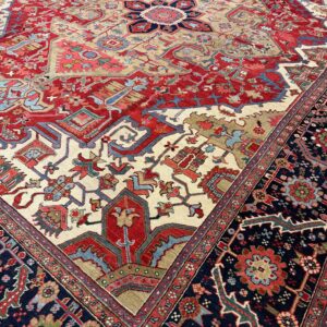 1890s Traditional Beige Field Medallion Geometric Antique Heriz Knotted Wool Rug - detail view 1