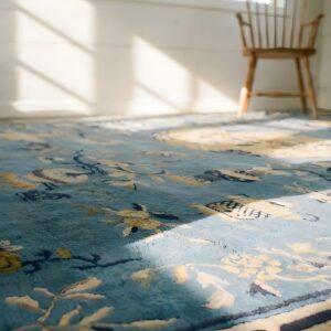 1920s Blue Antique Rectangle Hand Knotted Pile Wool Rug (SKU 24467) - in-room detail