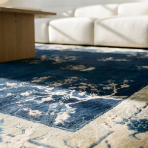 Hand Knotted Pile Wool 1920s Blue Antique Rectangle Large Rug (SKU 25009) - in-room detail