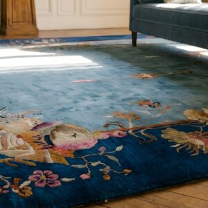 1920s Rectangle Hand Knotted Pile Wool Floral Antique Blue Rug (SKU 25386) - in-room detail