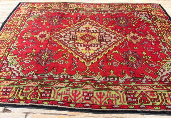 1920s red vibrant field medallion antique european donegal arts & crafts rug 2 1920s red vibrant field medallion antique european donegal arts & crafts rug - detail view 1