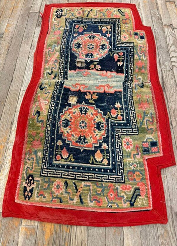 1930s bllue medallion traditional antique chinese horse cover tibetan rug 3 1930s bllue medallion traditional antique chinese horse cover tibetan rug - detail view 2