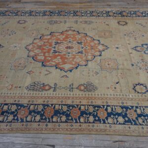 1930s Classic Allover Medallion Beige Field Antique Knotted Mahal Rug - detail view 4