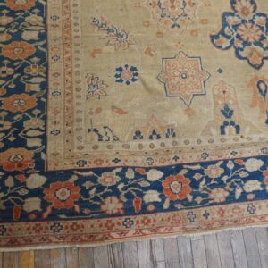 1930s Classic Allover Medallion Beige Field Antique Knotted Mahal Rug - detail view 6