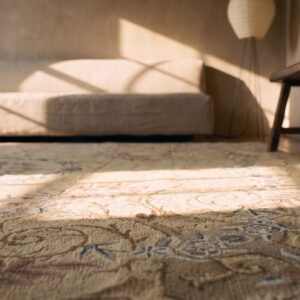 Wool Antique 1930s Ivory Room Size American Hooked Rug (SKU 21858) - in-room detail