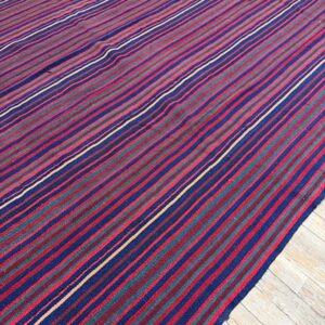 1950s Vintage Geometric Flatweave Wool Turkish Decorative Kilim Square Rug - detail view 1