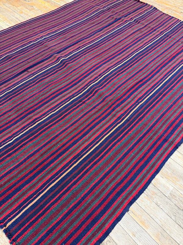 1950s vintage geometric flatweave wool turkish decorative kilim square rug 2 1950s vintage geometric flatweave wool turkish decorative kilim square rug - detail view 1