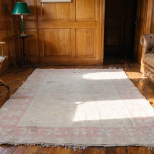 Antique Allover Floral Hand Knotted Cotton Pile Ivory Cream Indian Agra Rug (SKU 21361) - room view