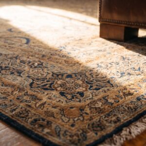 Antique Allover Floral Pattern Wool Hand Knotted Pile Persian Kerman Rug (SKU 20832) - in-room detail