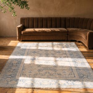 Antique Allover Geometric Wool Hand Knotted Pile Ivory Beige Cream White 1920s Rug (SKU 21150) - room view