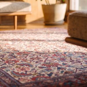 Allover Herati Pattern Light Ivory Color Antique Persian Malayer Gallery Rug (SKU 21318) - in-room detail
