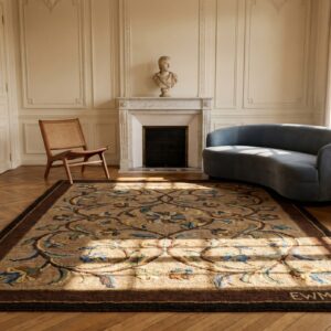 American 1930s Hooked Antique Wool Small Scatter Size Rug (SKU 19235) - room view