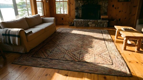 Antique american hooked america allover geometric - loop pile rug 10 Antique american hooked america allover geometric - loop pile rug (sku 25220) - room view