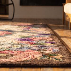 Antique American Hooked Rug American Floral Ivory 1935 (SKU 17169) - in-room detail