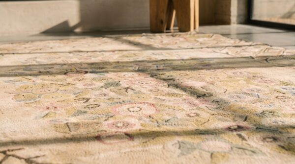 Antique american hooked floral medallion wool ivory beige cream white 1930s rug 7 Antique american hooked floral medallion wool ivory beige cream white 1930s rug (sku 18023) - in-room detail