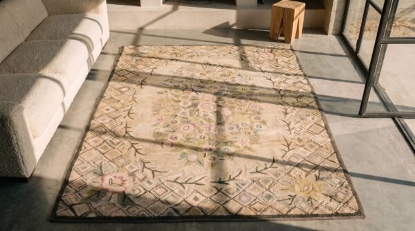 Antique american hooked floral medallion wool ivory beige cream white 1930s rug 2 Antique american hooked floral medallion wool ivory beige cream white 1930s rug (sku 18023) - styled overhead view