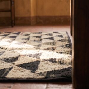Antique American Hooked Folk Art Square Rug - Charcoal and Cream Diamond Pattern (SKU 20097) - in-room detail