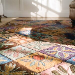Antique American Hooked Rug American Geometric Hooked - Loop Pile (SKU 24902) - in-room detail